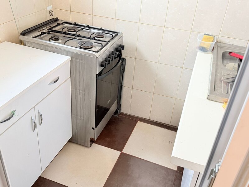 Dristor, Metrou, Alba iulia,